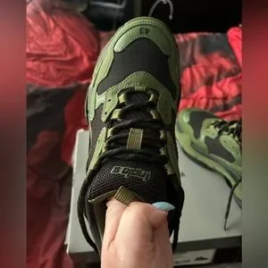 Men Size 10 Balenciaga Triple S Sneakers Black/Kaki.  Only worn twice. BALENCIAGA Triple S Logo-Print Faux Leather Sneakers for Men  main image 4